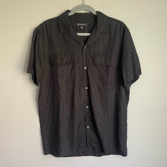 Men’s INC International Concepts Black Short Sleeve Button Down - Picture 1 of 3